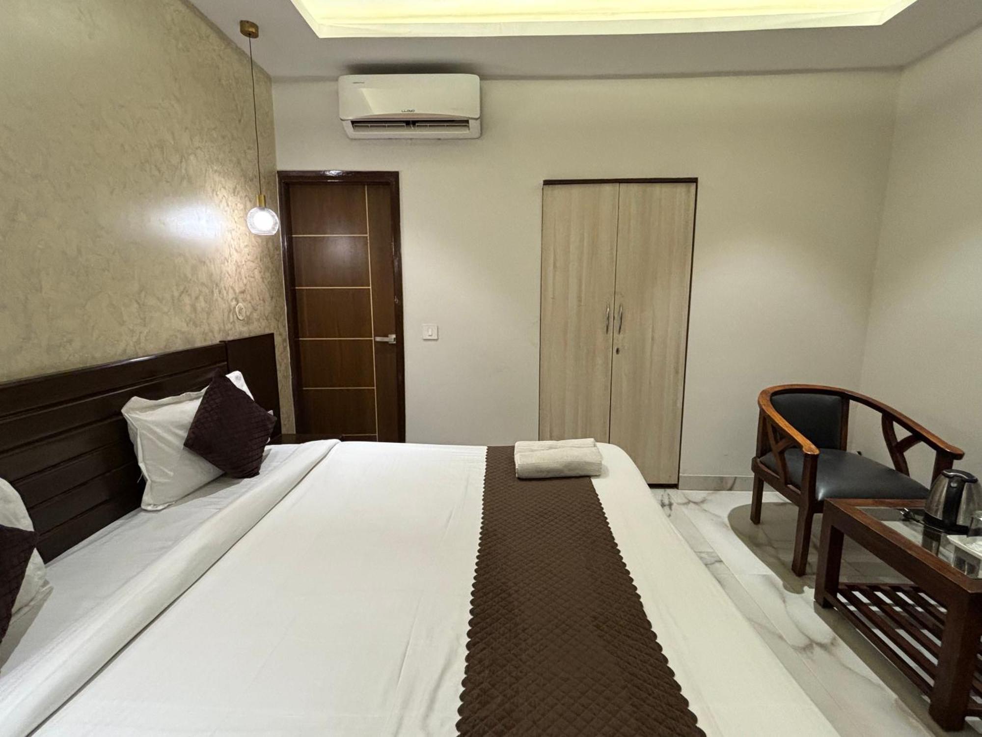 Casa Hotel Mohali